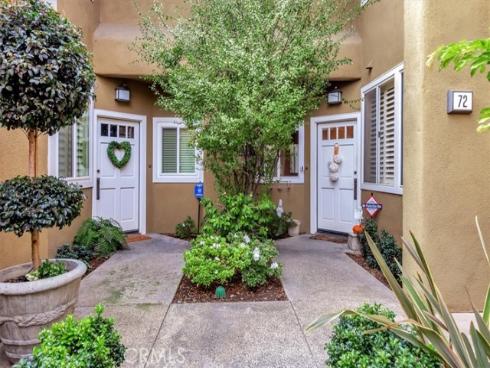 70  Lehigh Aisle  , Irvine, CA