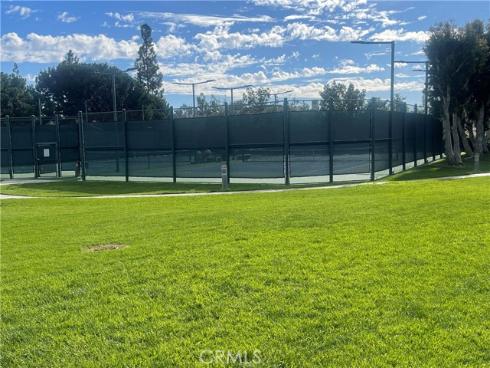 70  Lehigh Aisle  , Irvine, CA