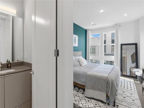 206 Placemark , Irvine, CA