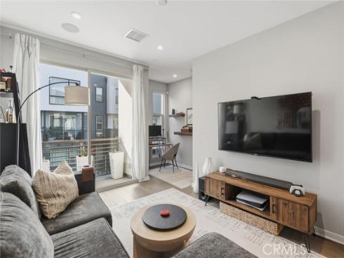 206 Placemark , Irvine, CA