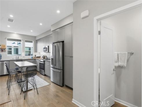 206 Placemark , Irvine, CA