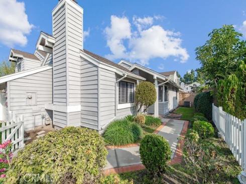 24 Millstone , Irvine, CA