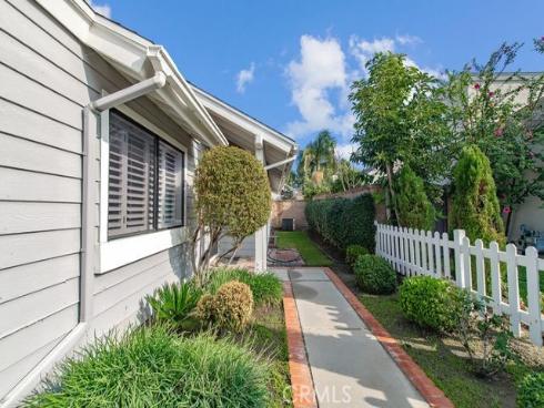 24 Millstone , Irvine, CA