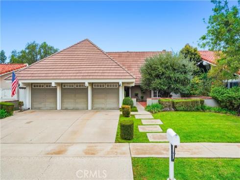 15361 Moulins Circle, Irvine, CA