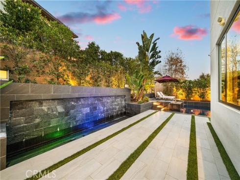 83 Lunar , Irvine, CA