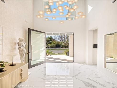 83 Lunar , Irvine, CA