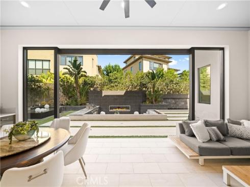 83 Lunar , Irvine, CA