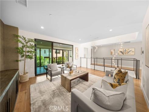 83 Lunar , Irvine, CA