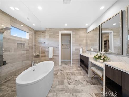 83 Lunar , Irvine, CA