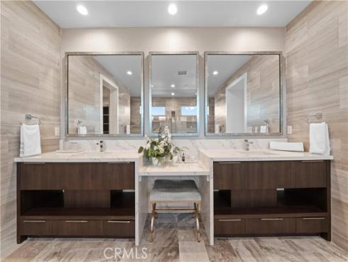 83 Lunar , Irvine, CA