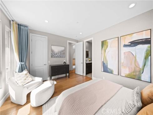 83 Lunar , Irvine, CA