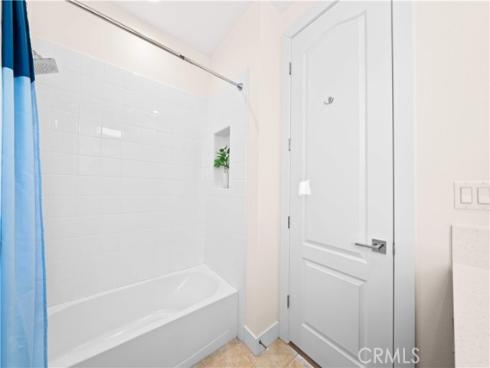 83 Lunar , Irvine, CA