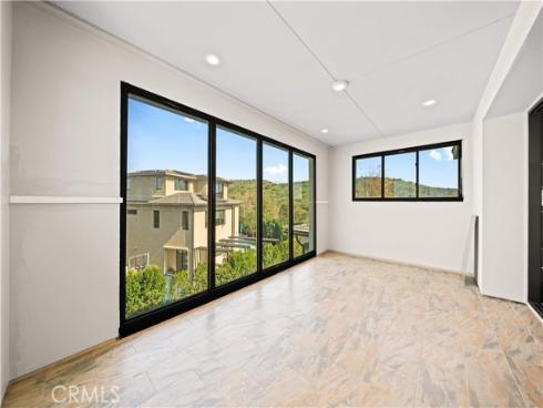 83 Lunar , Irvine, CA