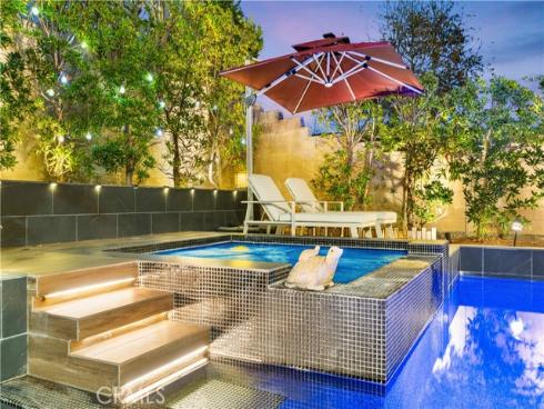 83 Lunar , Irvine, CA