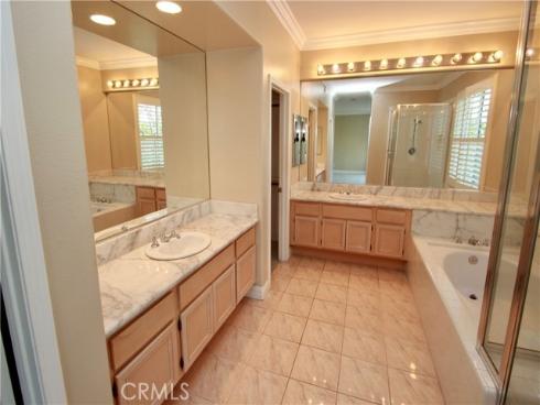 11 Pienza , Irvine, CA