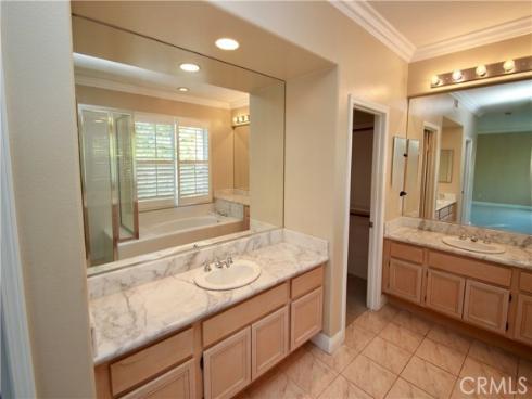 11 Pienza , Irvine, CA