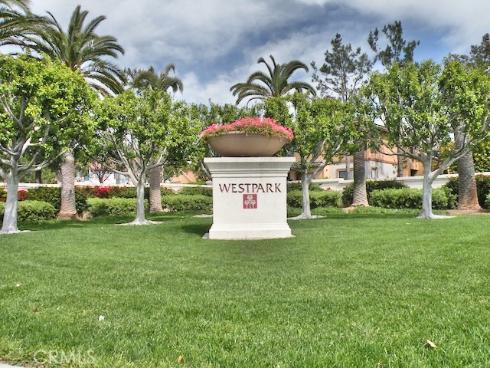 11 Pienza , Irvine, CA