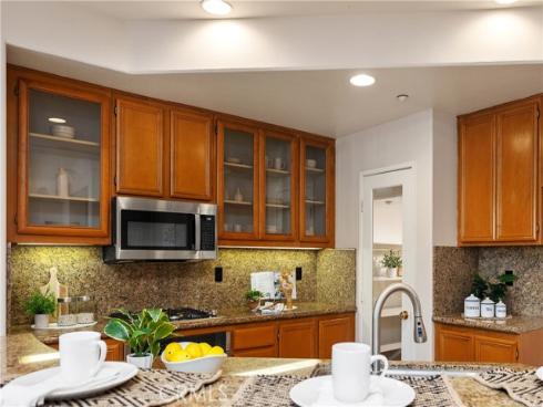 9  Lilac  , Irvine, CA