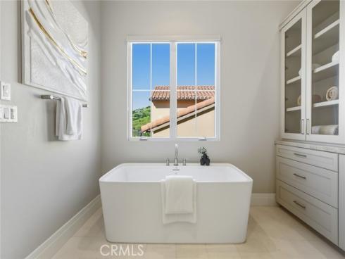 139  Prestigo  , Irvine, CA