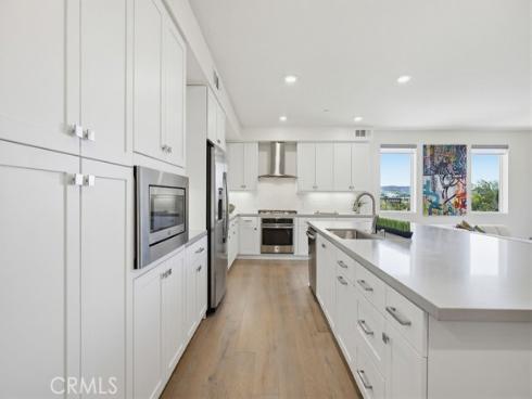 130  Tribeca  , Irvine, CA