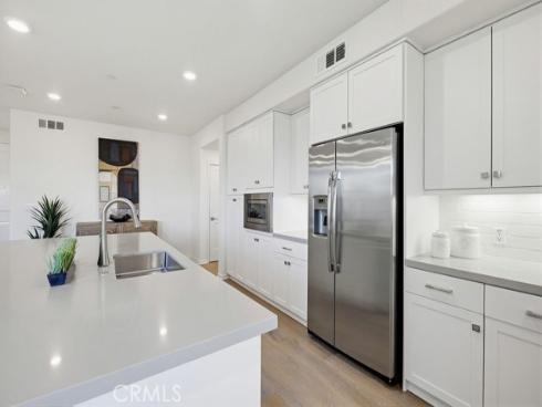 130  Tribeca  , Irvine, CA