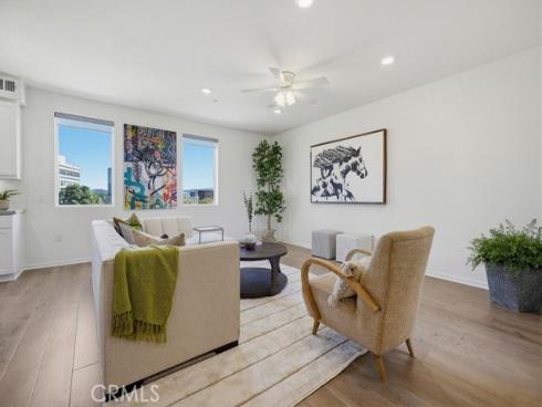 130  Tribeca  , Irvine, CA