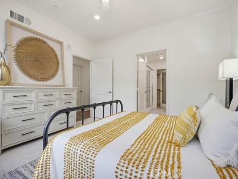 130  Tribeca  , Irvine, CA