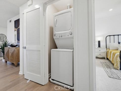 130  Tribeca  , Irvine, CA