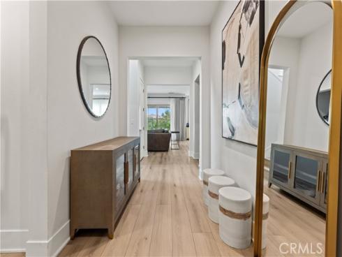 63 Longchamp , Irvine, CA