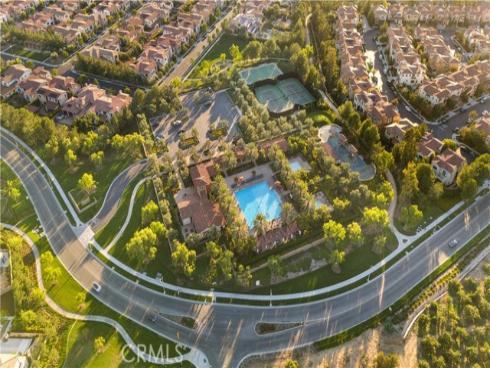 63 Longchamp , Irvine, CA