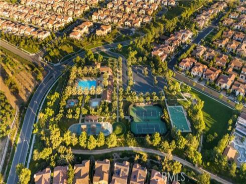 63 Longchamp , Irvine, CA