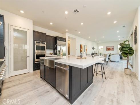 113  Measure  , Irvine, CA