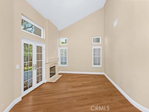 3  Del Perlatto  , Irvine, CA