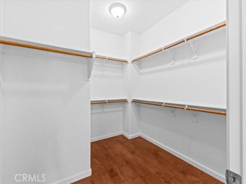 70 City Stroll , Irvine, CA