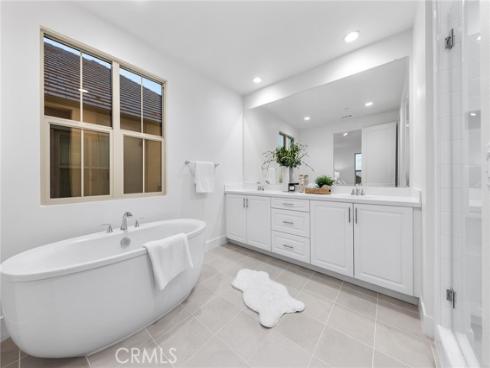 206 Collino , Irvine, CA