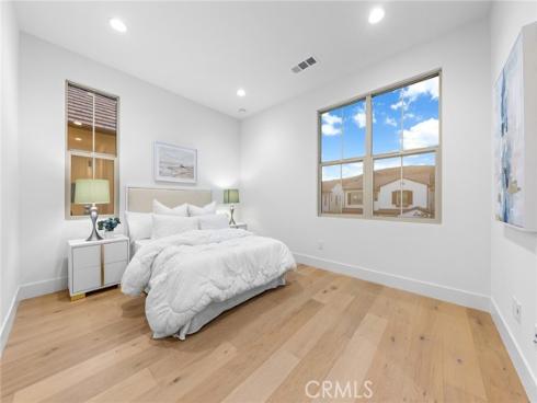 206 Collino , Irvine, CA