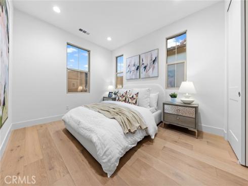 206 Collino , Irvine, CA