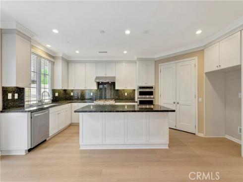 114  Chestnut   Grove, Irvine, CA