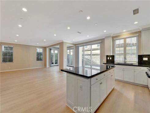 114  Chestnut   Grove, Irvine, CA