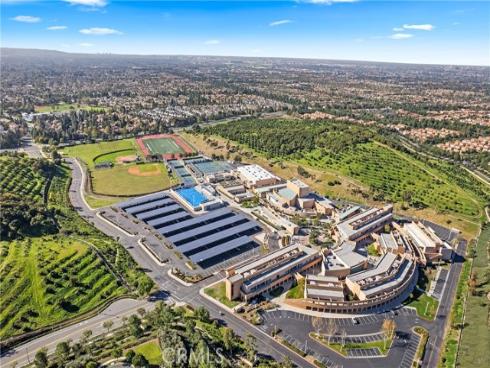 98  Winslow  , Irvine, CA