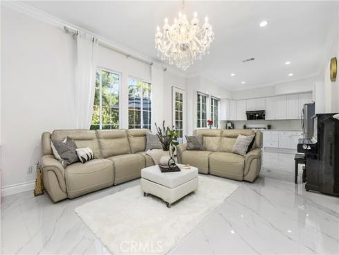 98  Winslow  , Irvine, CA