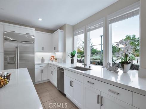 252 Chorus , Irvine, CA