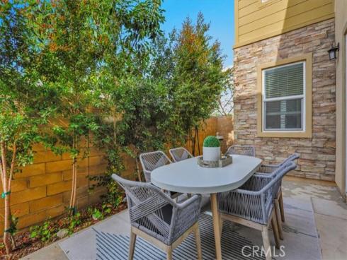 252 Chorus , Irvine, CA