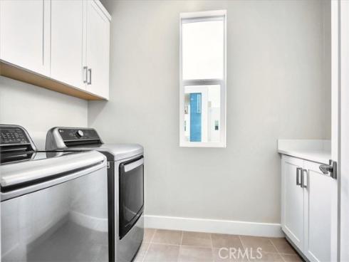 252 Chorus , Irvine, CA