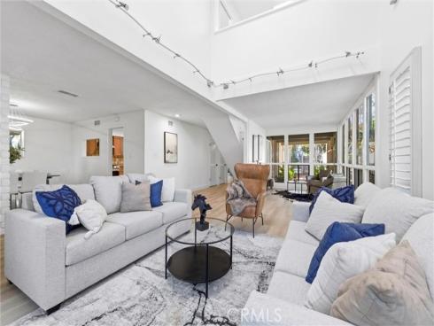 4181  Sandburg  , Irvine, CA