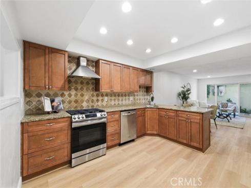 4181  Sandburg  , Irvine, CA