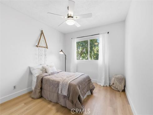 4181  Sandburg  , Irvine, CA