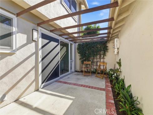 4181  Sandburg  , Irvine, CA