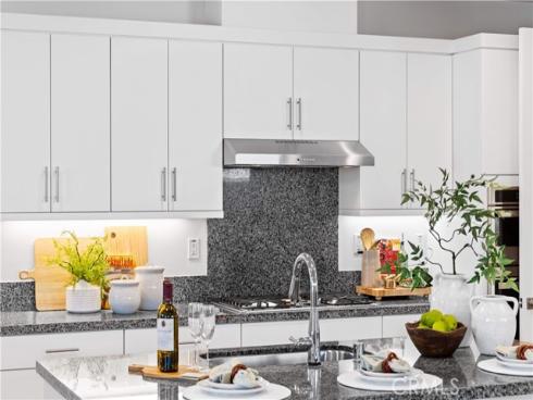 135 Restore , Irvine, CA