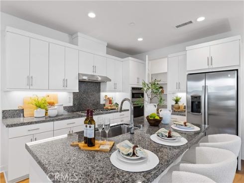 135 Restore , Irvine, CA